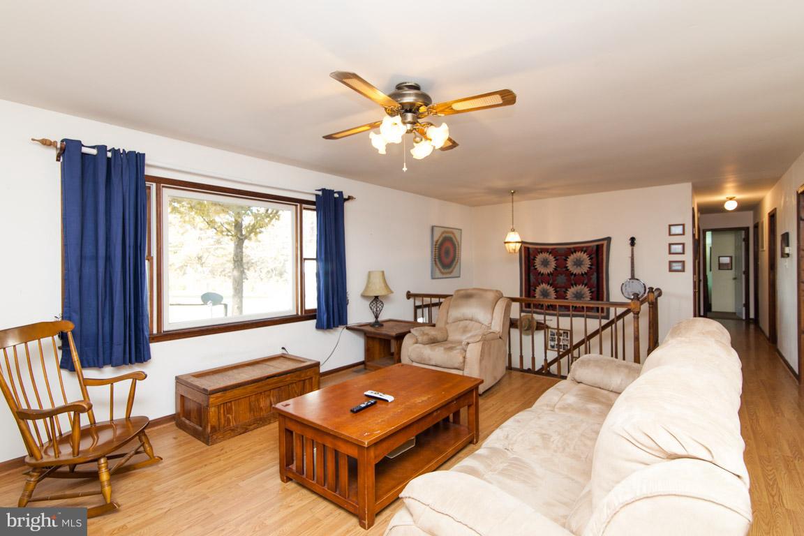 3216 Midland Road Midland, VA 22728 - Photo 15 of 30 Living Room w/large bay window to front pasture