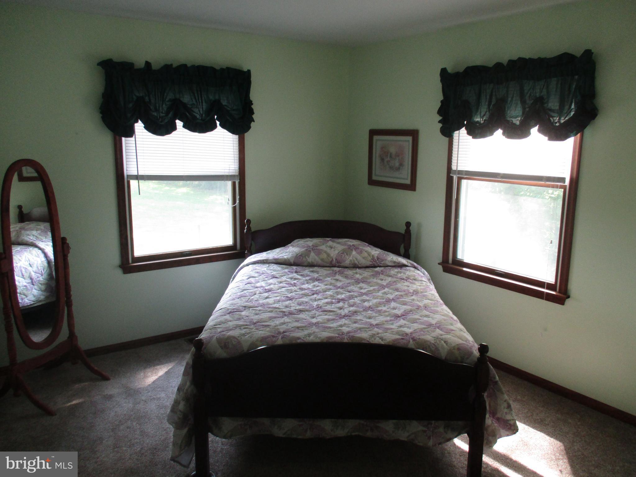 3216 Midland Road Midland, VA 22728 - Photo 20 of 30 2nd Bedroom main level