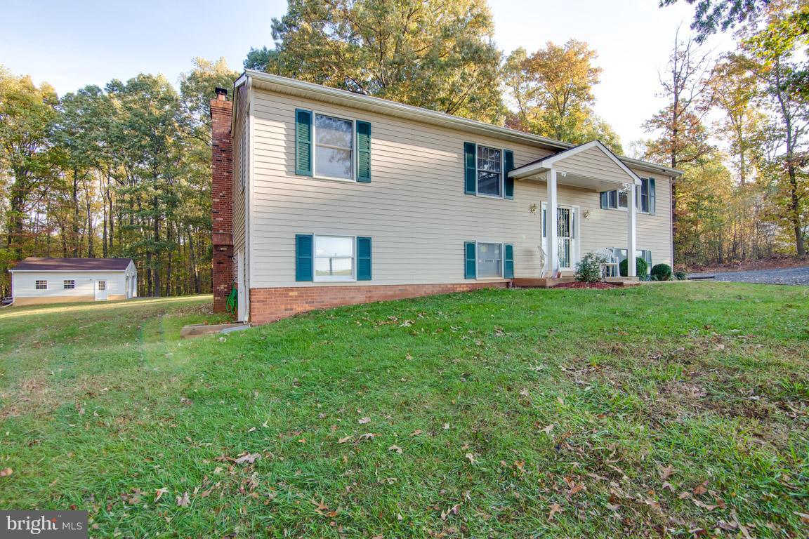 3216 Midland Road Midland, VA 22728 - Photo 3 of 30 Tranquility abounds!