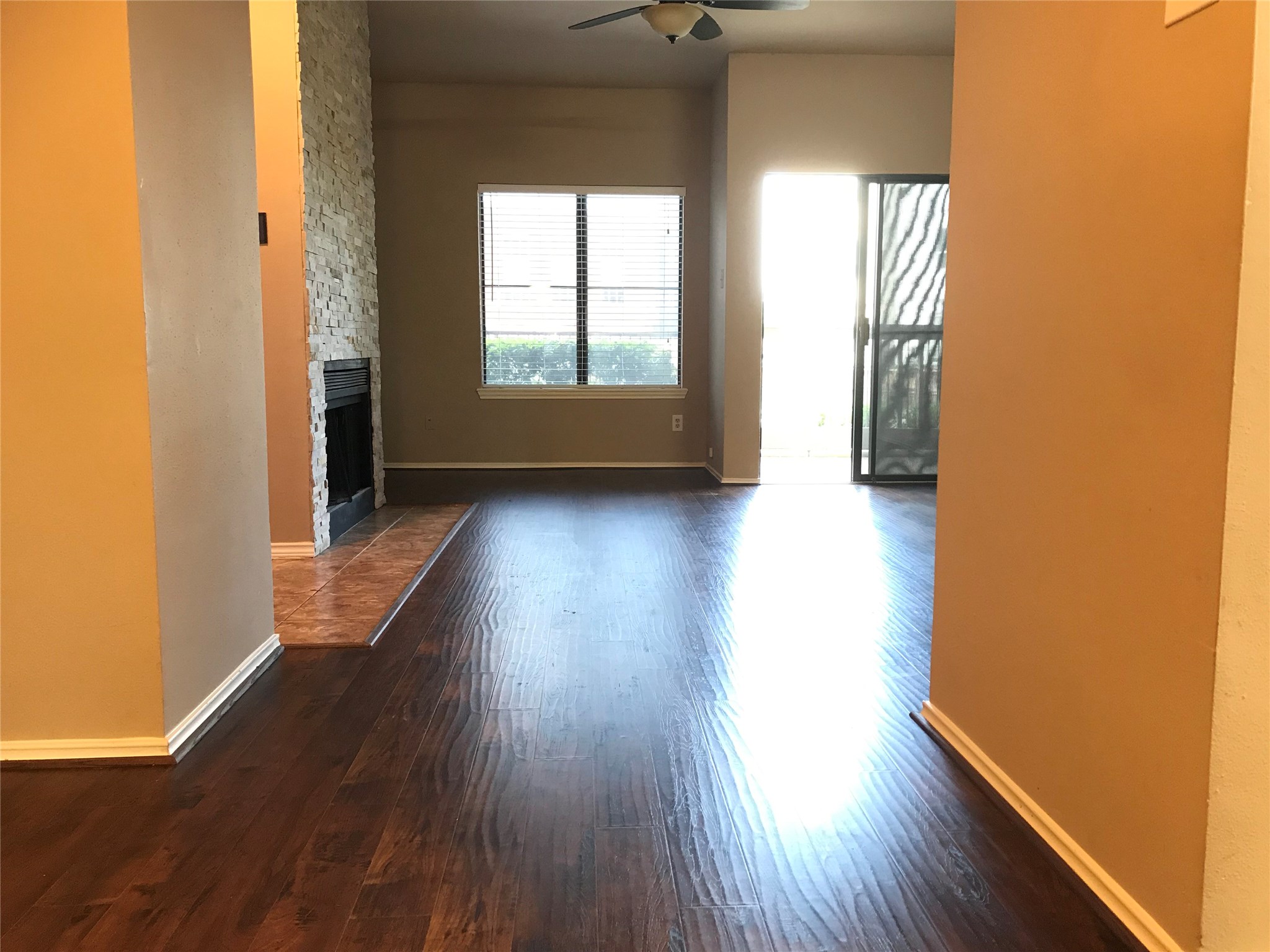 2023 Gentryside Drive, Unit 103 Houston, TX 77077 - Photo 7 of 33