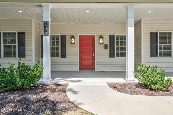 $284,000 | 406 South Dennis Street, Enfield, NC 27823