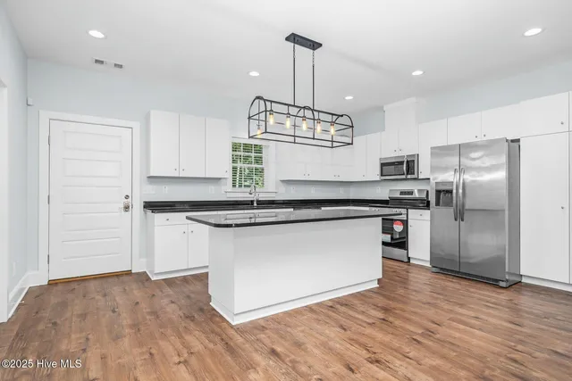 $284,000 | 406 South Dennis Street, Enfield, NC 27823