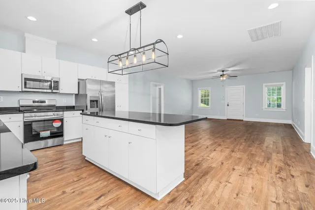 $284,000 | 406 South Dennis Street, Enfield, NC 27823