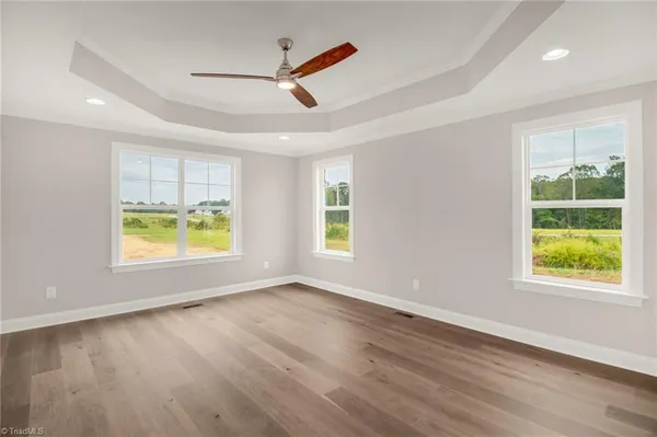 $789,900 | 3104 Pasture View Drive, Summerfield, NC 27358