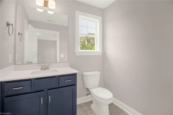 $789,900 | 3104 Pasture View Drive, Summerfield, NC 27358