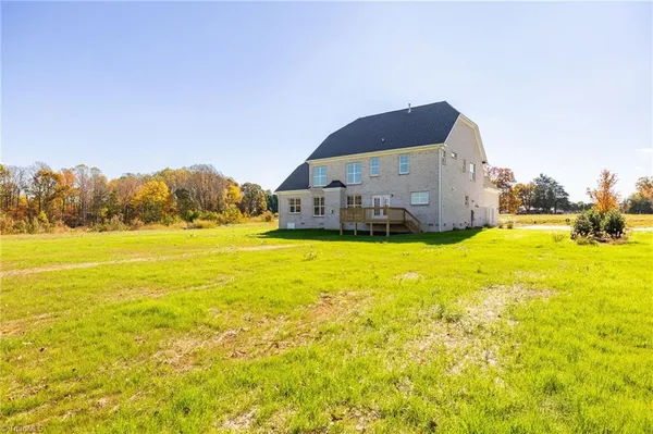 $789,900 | 3104 Pasture View Drive, Summerfield, NC 27358