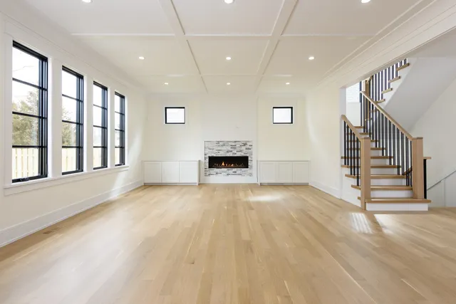 $2,599,000 | 440 Briarhill Road, Glenview, IL 60025