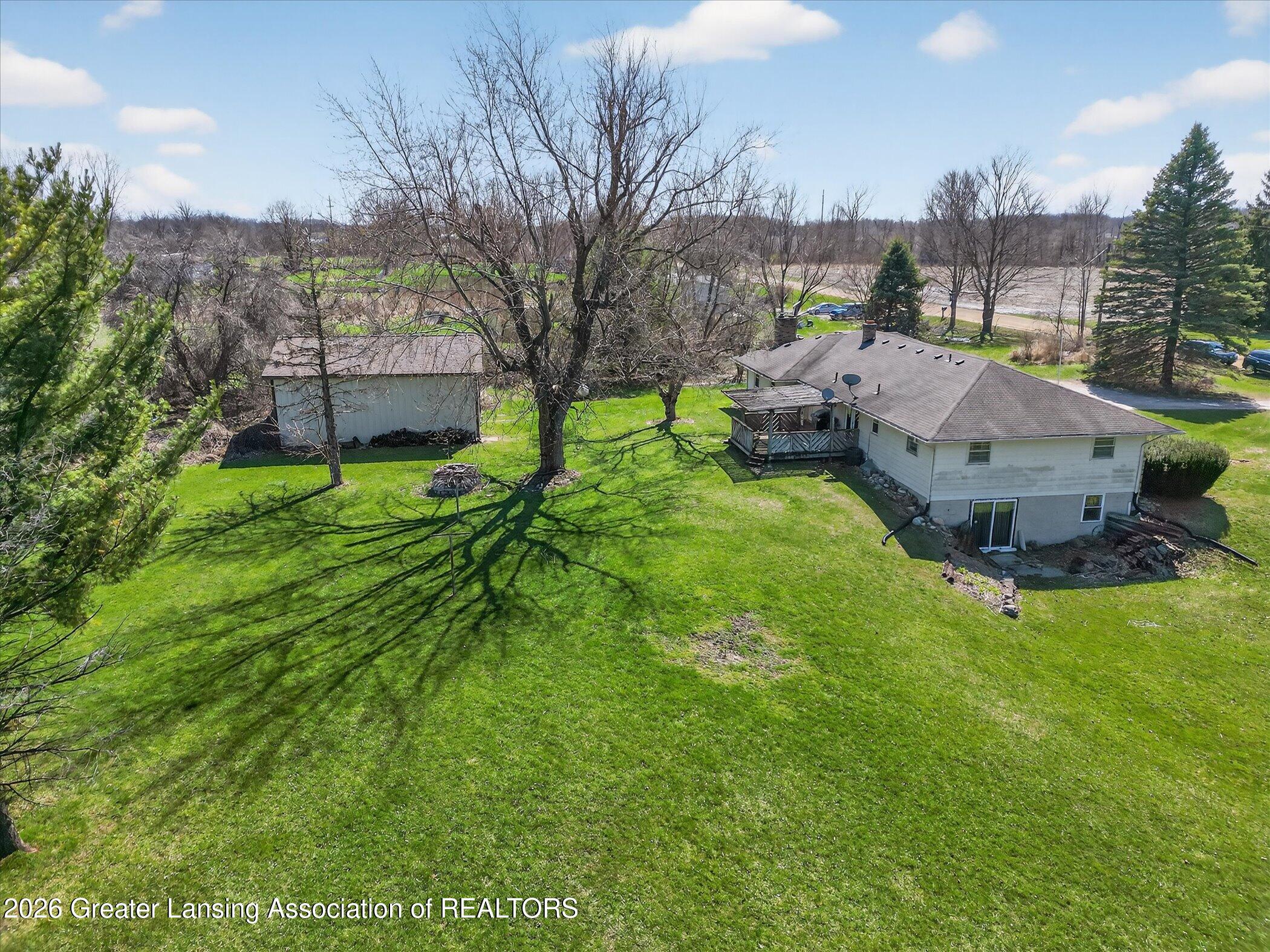 13625 South Jones Road Eagle, MI 48822 - Photo 52 of 63 54-13625-S-Jones-Rd-Windowstill