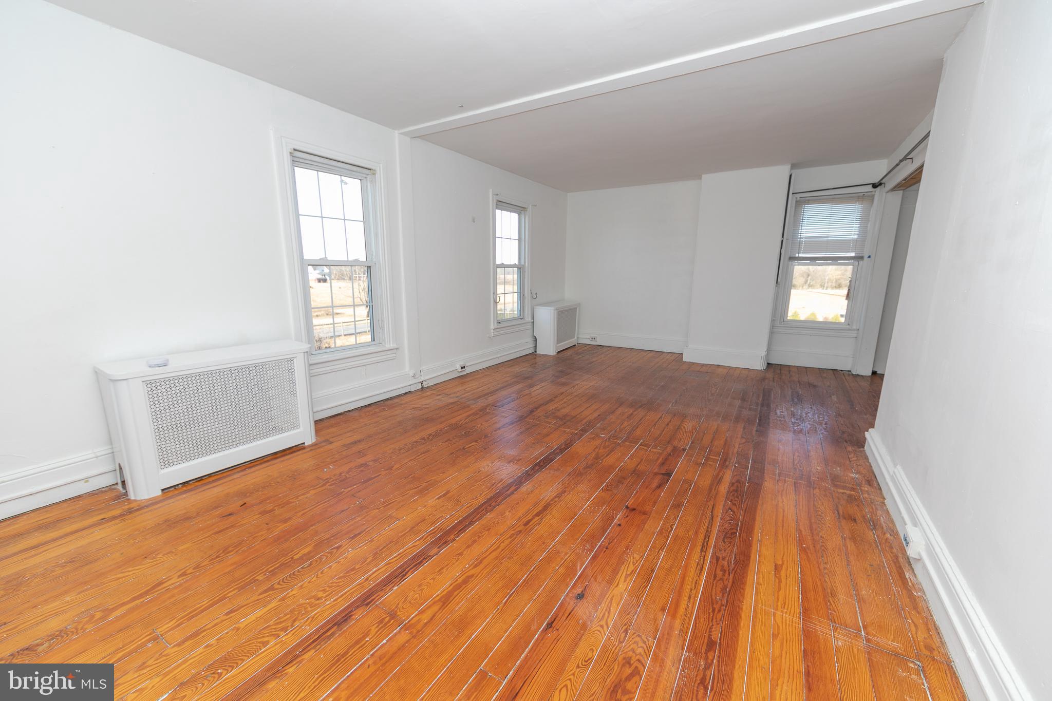 567 Eldridges Hill Road Pilesgrove, NJ 08098 - Photo 15 of 31