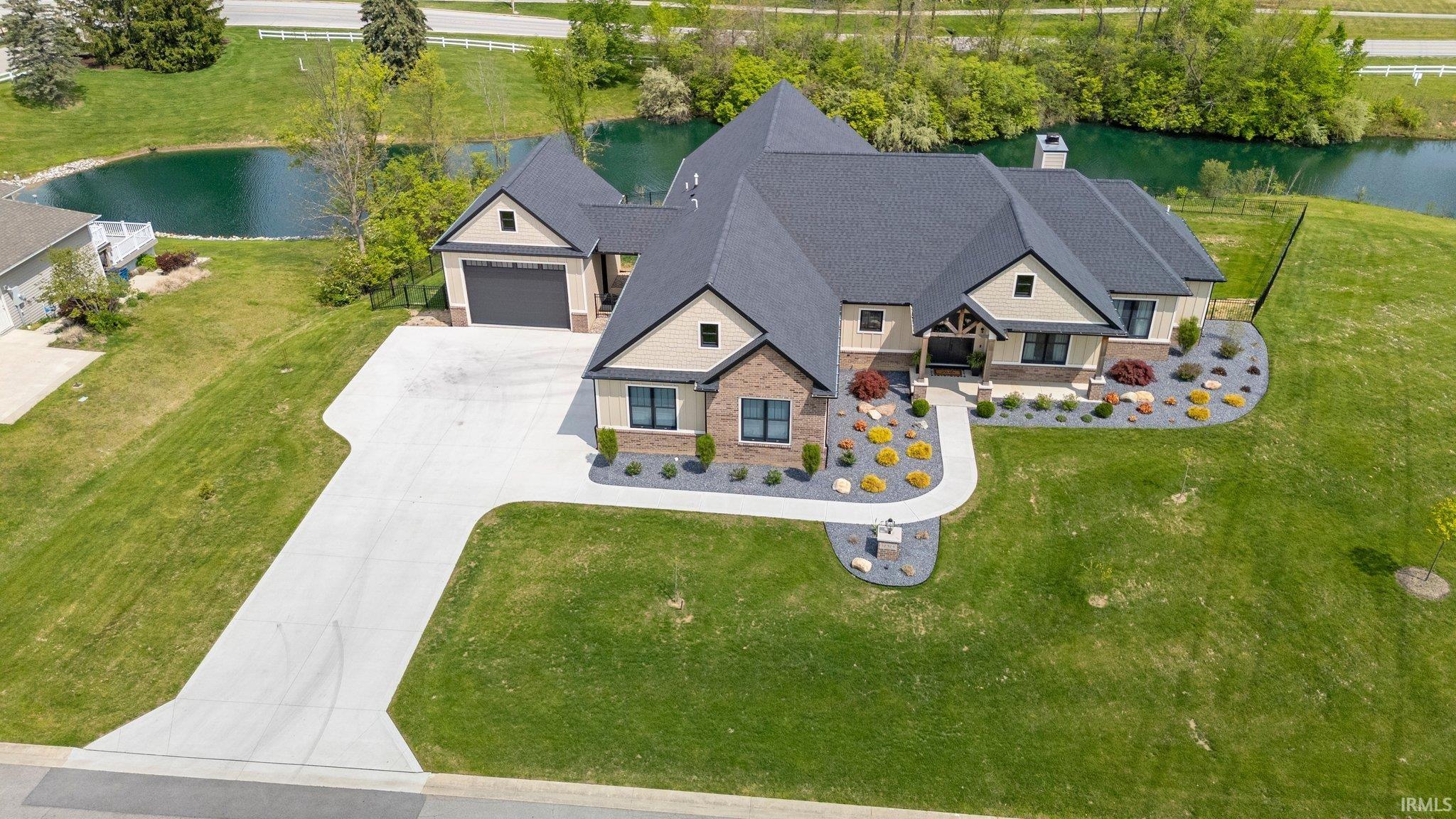 12324 Covington Manor Farms Road Fort Wayne, IN 46814 - Photo 3 of 36 Gallery Image 3