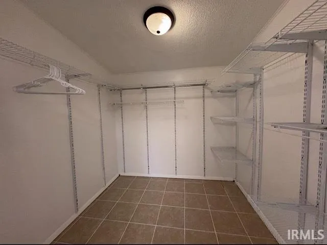 $1,200 | 2912 North Westwood Road, Muncie, IN 47303