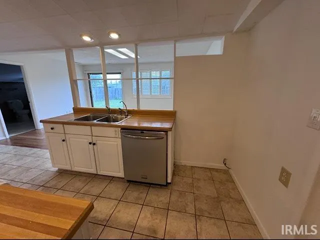 $1,200 | 2912 North Westwood Road, Muncie, IN 47303