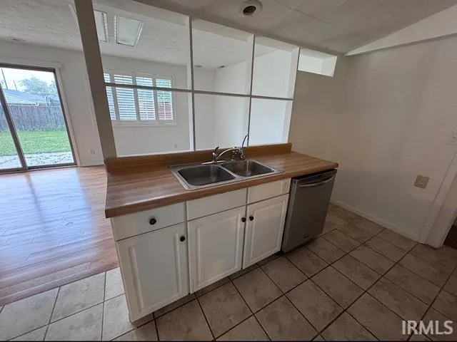 $1,200 | 2912 North Westwood Road, Muncie, IN 47303