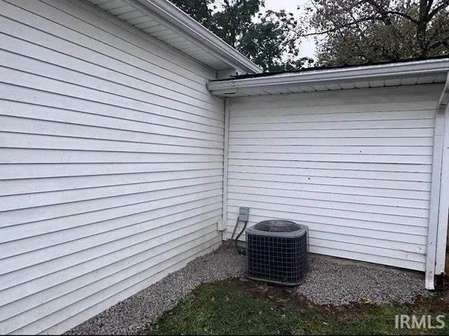 $1,200 | 2912 North Westwood Road, Muncie, IN 47303