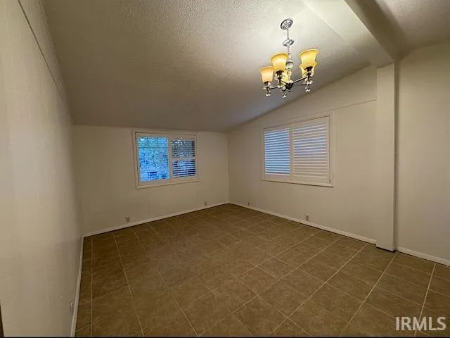 $1,200 | 2912 North Westwood Road, Muncie, IN 47303