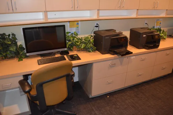 $1,600 | 1701 East Colter Street, Unit 313, Phoenix, AZ 85016