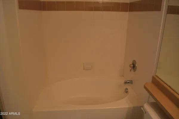 $1,600 | 1701 East Colter Street, Unit 313, Phoenix, AZ 85016