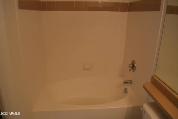 $1,600 | 1701 East Colter Street, Unit 313, Phoenix, AZ 85016