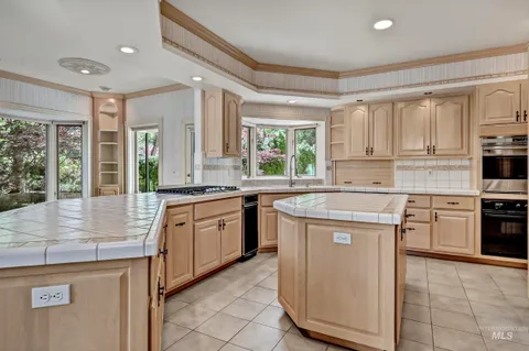 $1,995,000 | 9400 West Pebble Brook Lane, Garden City, ID 83714
