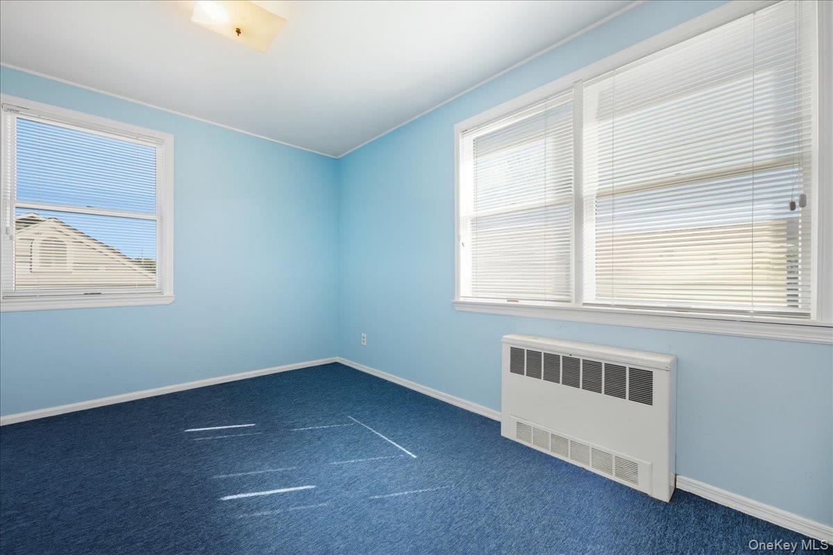 2846 Walter Road Wantagh, NY 11793 - Photo 19 of 34