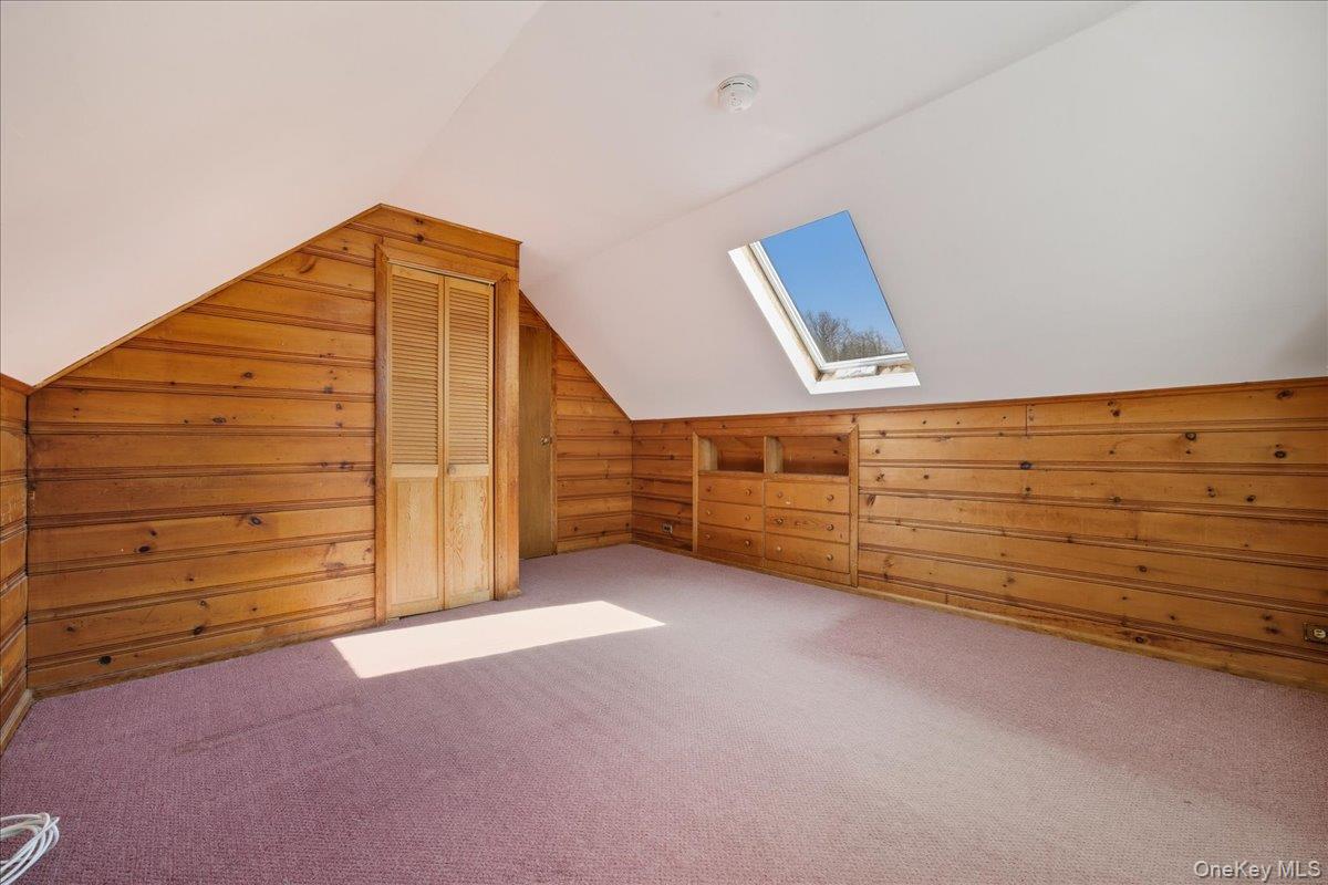 2846 Walter Road Wantagh, NY 11793 - Photo 22 of 34