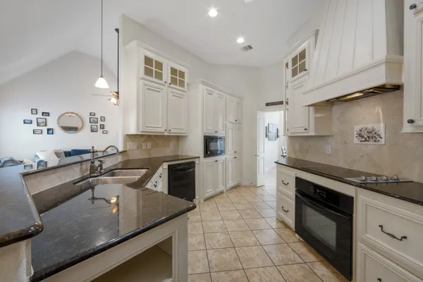 $365,000 | 14230 Altair Drive, Tomball, TX 77375