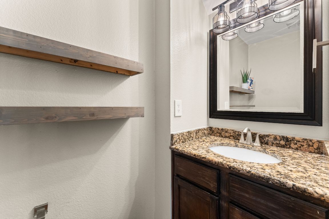 2552 Lavendale Court Austin, TX 78748 - Photo 11 of 35