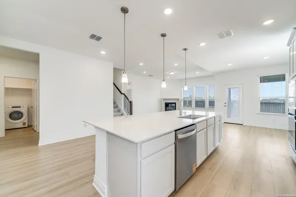 $3,275 | 604 Pony Bend, Boerne, TX 78006