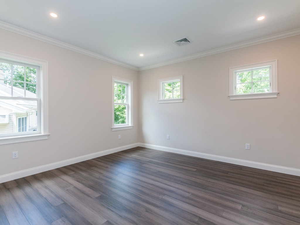 22 Hagen Road Newton, MA 02459 - Photo 19 of 29 Gallery Image 19