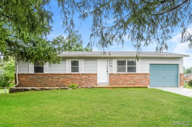 $1,905 | 1126 Airglades Drive, Arnold, MO 63010