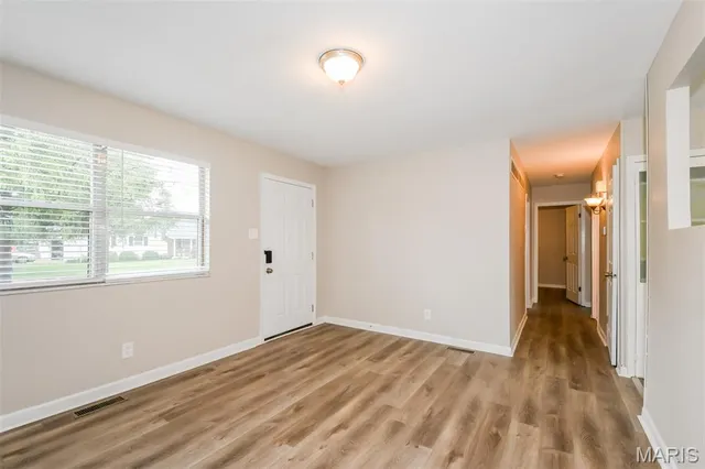 $1,905 | 1126 Airglades Drive, Arnold, MO 63010