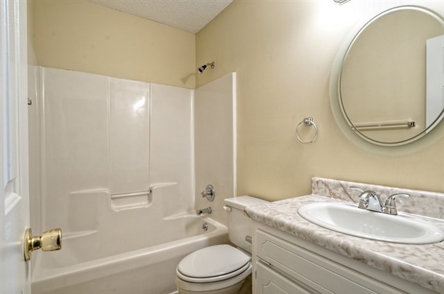 449 Timberview Lane Simpsonville, SC 29681 - Photo 14 of 18 Gallery Image 14