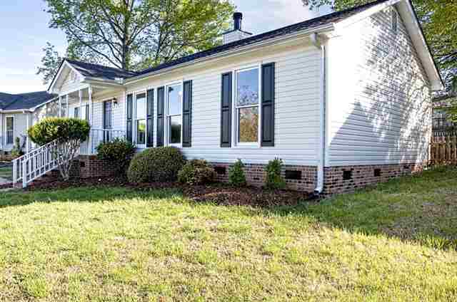 449 Timberview Lane Simpsonville, SC 29681 - Photo 16 of 18 Gallery Image 16