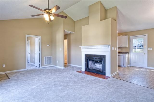 449 Timberview Lane Simpsonville, SC 29681 - Photo 7 of 18 Gallery Image 7