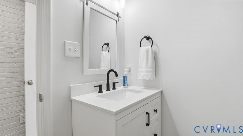 2962 Gaffney Road North Chesterfield, VA 23237 - Photo 30 of 37 Bathroom with vanity