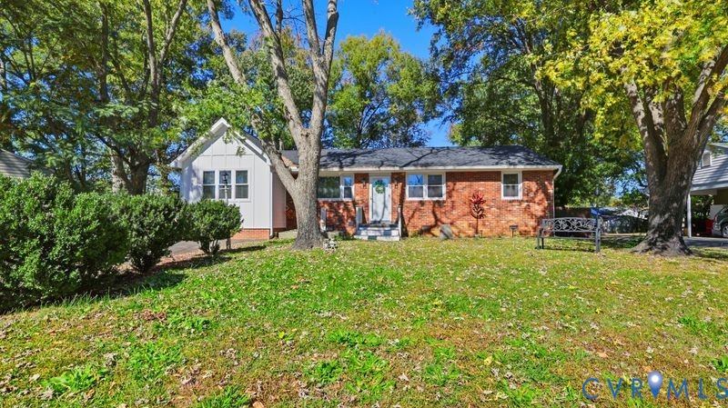 2962 Gaffney Road North Chesterfield, VA 23237 - Photo 3 of 37 Gallery Image 3