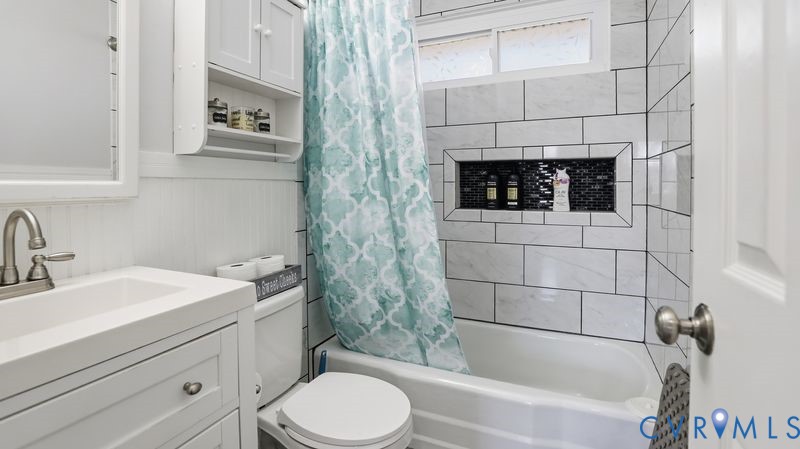 2962 Gaffney Road North Chesterfield, VA 23237 - Photo 9 of 37 Full bath featuring vanity, shower / bathtub combi