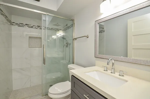 $2,250 | 12633 Memorial Drive, Unit 174, Houston, TX 77024