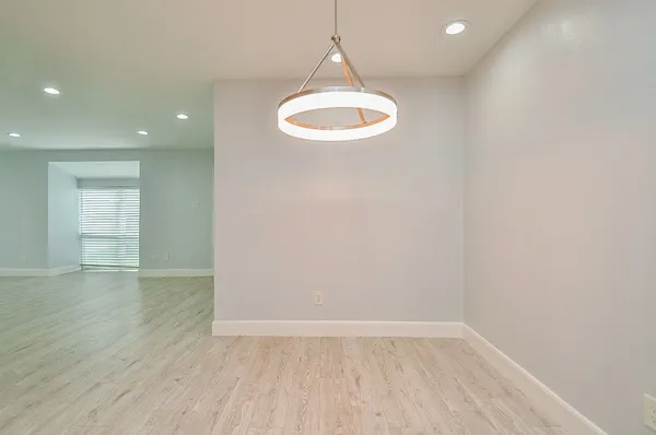 $2,250 | 12633 Memorial Drive, Unit 174, Houston, TX 77024