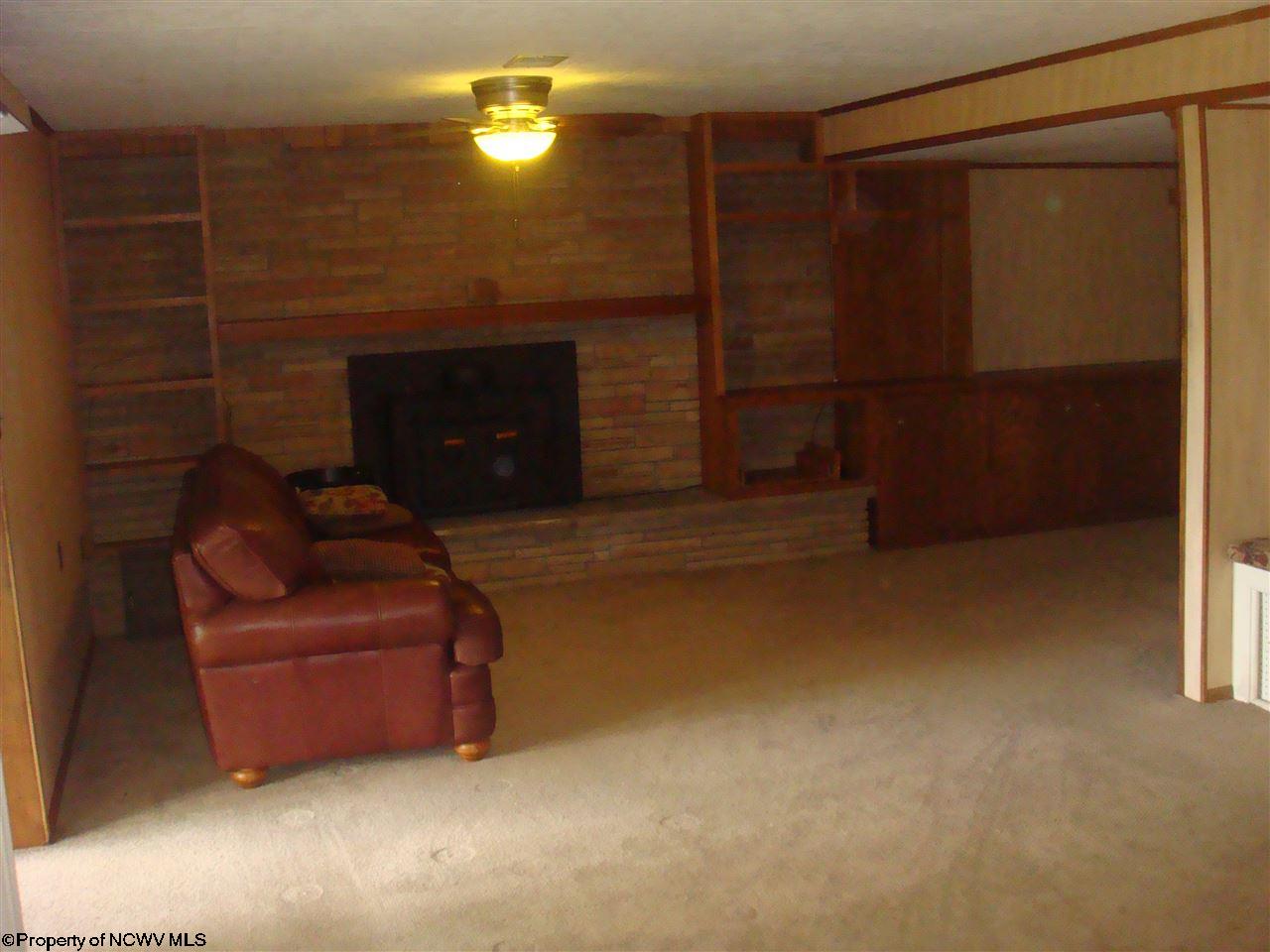181 Ridgeway Drive Bridgeport, WV 26330 - Photo 13 of 20 Gallery Image 13