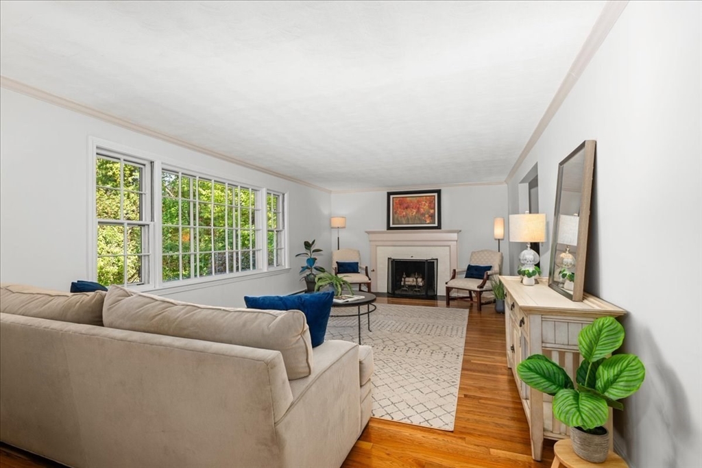 11 Hickory Road Southborough, MA 01772 - Photo 18 of 42