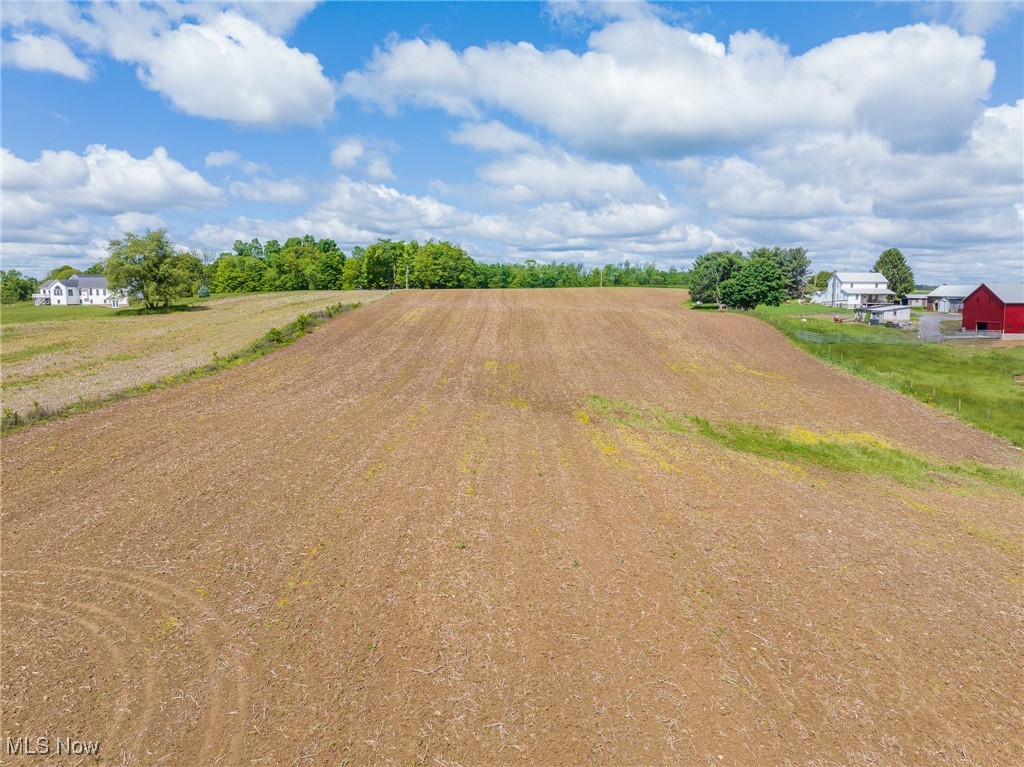 5610 Smith Road Southwest Navarre, OH 44662 - Photo 5 of 9 Gallery Image 5