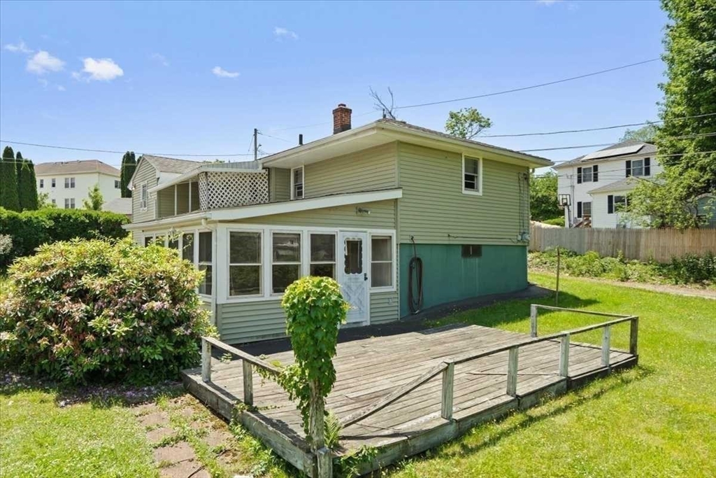 177 Orient Street Worcester, MA 01604 - Photo 5 of 29