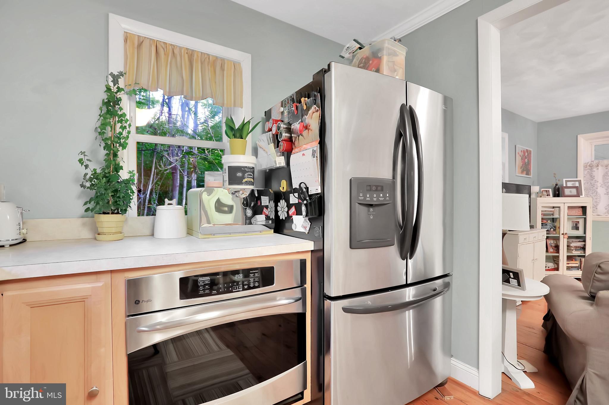 397 Pyletown Road Boyce, VA 22620 - Photo 11 of 22 Stainless steel appliances