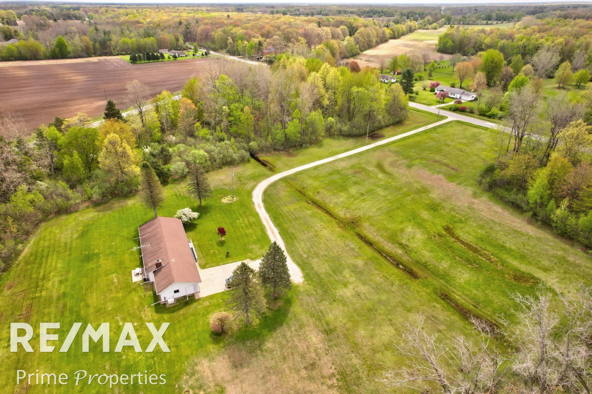 4301 Curtis Road Birch Run, MI 48415 - Photo 53 of 59 50208296-9f21990d-d9fa-4566-a184-2676173df523.JPG