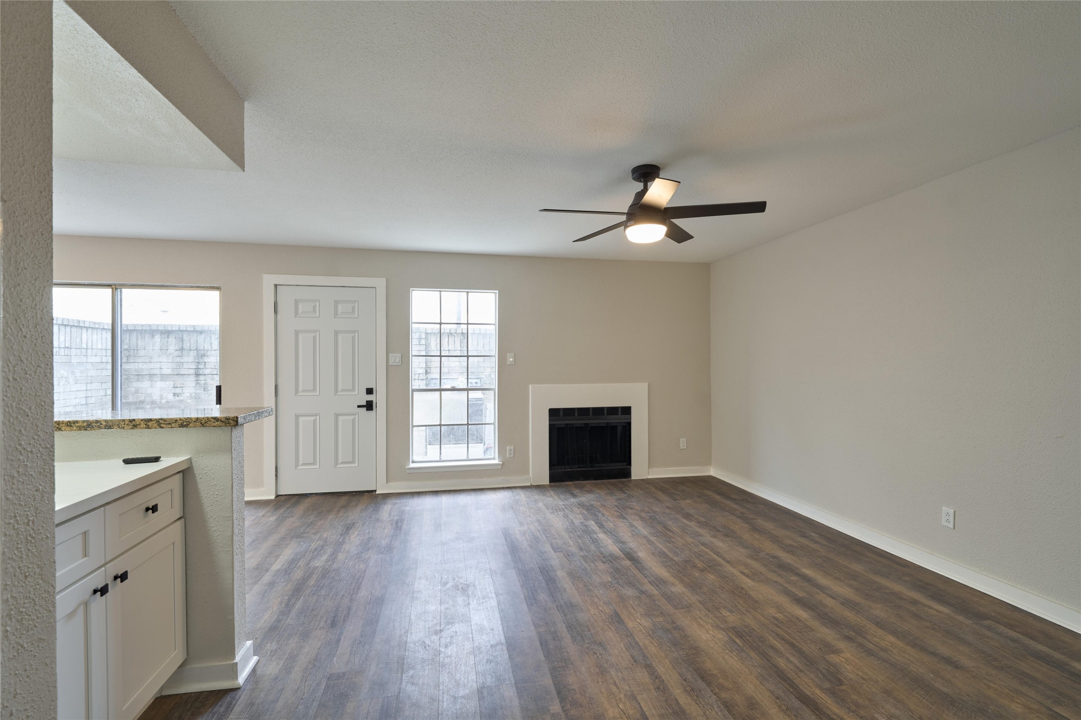 6500 Sands Point Drive, Unit 110 Houston, TX 77074 - Photo 3 of 26