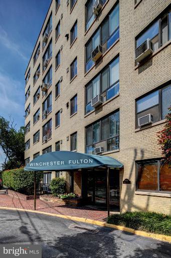 3901 Tunlaw Road Northwest, Unit 101 Washington, DC 20007 - Photo 8 of 27 Exterior (Front)