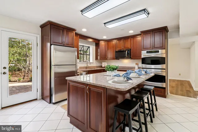 $609,900 | 44628 Cedar Court, California, MD 20619