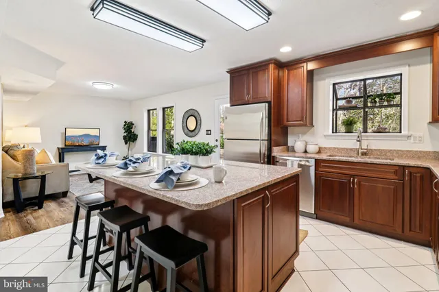 $609,900 | 44628 Cedar Court, California, MD 20619