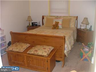 1 Lanford Road New Castle, DE 19720 - Photo 7 of 12 Bedroom 2